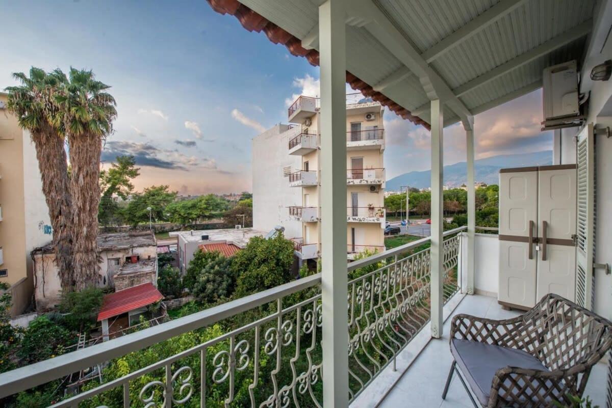 Dolce Favola Nomad Casa - Kalamata'S City Getaway المظهر الخارجي الصورة